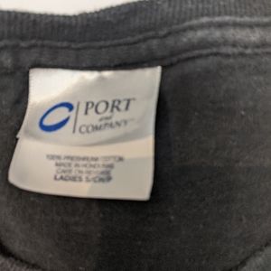 T-shirt size small. Women